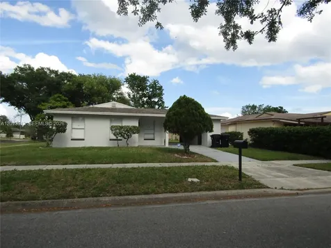 2447 Messina Orlando FL 32811
