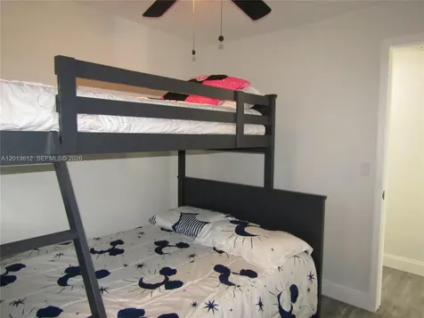 2447 Messina Orlando FL 32811