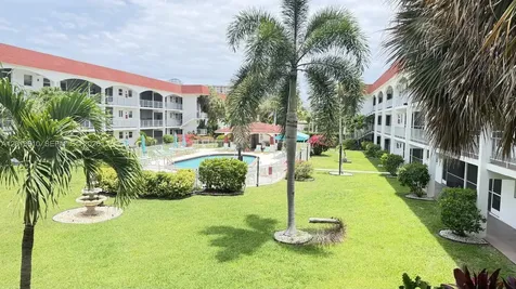 580 Egret Drive Hallandale Beach FL 33009
