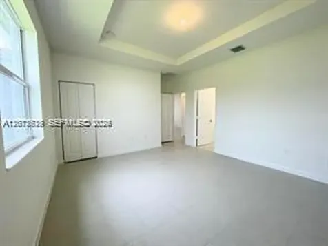 863 SE 26th Terrace Homestead FL 33035