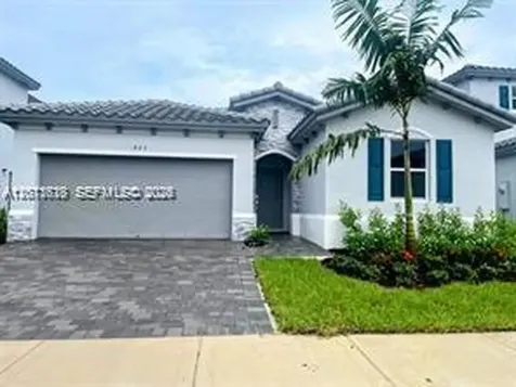 863 SE 26th Terrace Homestead FL 33035