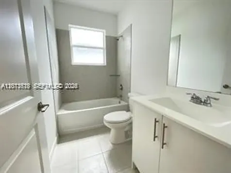 863 SE 26th Terrace Homestead FL 33035