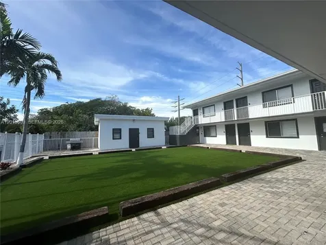 2325 Arthur Street Hollywood FL 33020