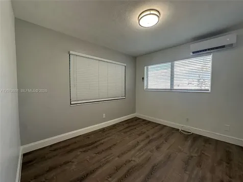 4246 Seagrape Drive Lauderdale By The Sea FL 33308