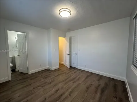 4246 Seagrape Drive Lauderdale By The Sea FL 33308
