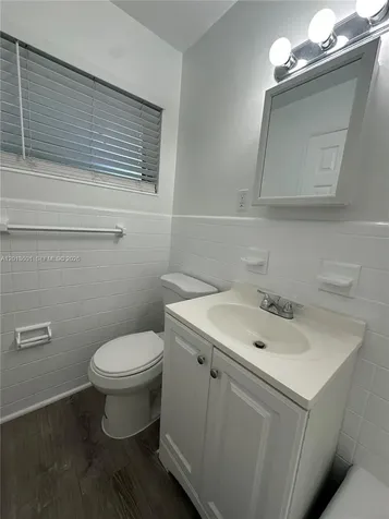 4246 Seagrape Drive Lauderdale By The Sea FL 33308