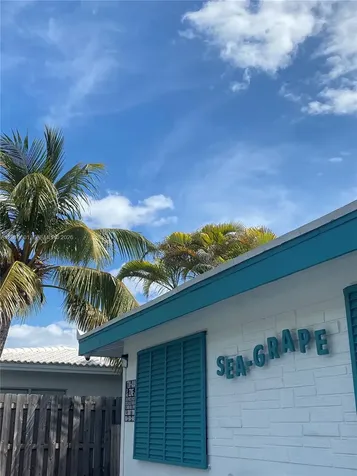 4246 Seagrape Drive Lauderdale By The Sea FL 33308