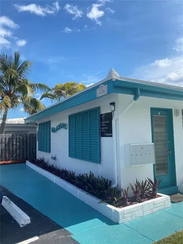 4246 Seagrape Drive Lauderdale By The Sea FL 33308