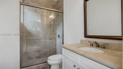 16763 NW 77th Path Miami Lakes FL 33016
