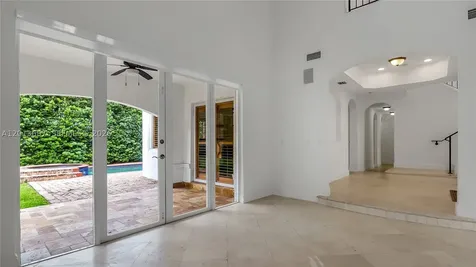 16763 NW 77th Path Miami Lakes FL 33016