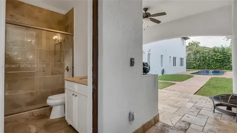 16763 NW 77th Path Miami Lakes FL 33016