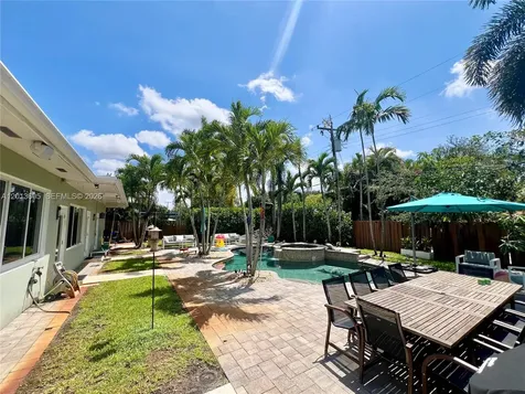 101 SW 58th Avenue Plantation FL 33317