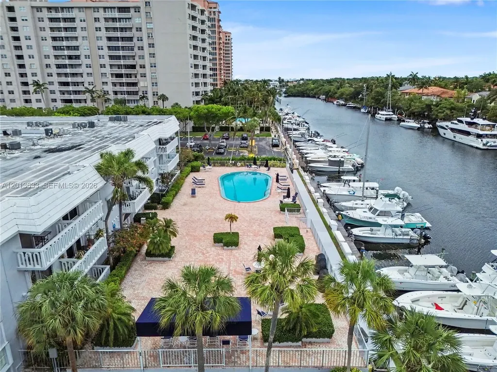 100 Edgewater Drive Coral Gables FL 33133