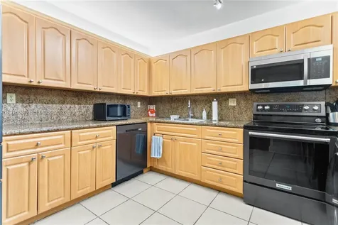 101 Ocean Lane Drive Key Biscayne FL 33149