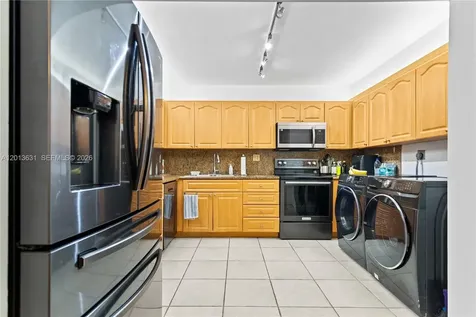101 Ocean Lane Drive Key Biscayne FL 33149