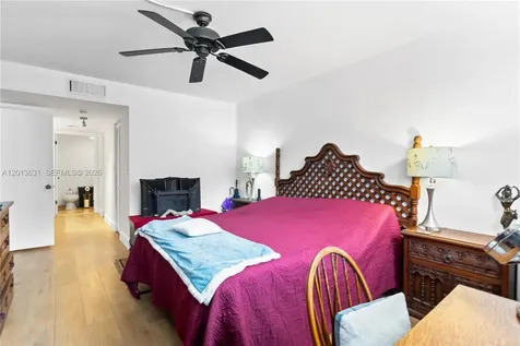 101 Ocean Lane Drive Key Biscayne FL 33149