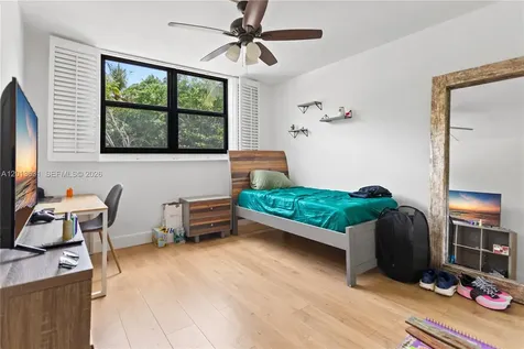 101 Ocean Lane Drive Key Biscayne FL 33149