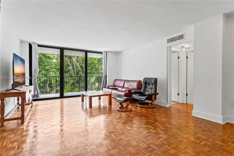 101 Ocean Lane Drive Key Biscayne FL 33149