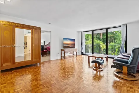 101 Ocean Lane Drive Key Biscayne FL 33149