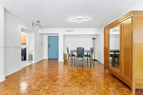 101 Ocean Lane Drive Key Biscayne FL 33149