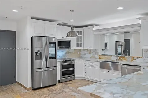 8745 SW 182nd Terrace Palmetto Bay FL 33157
