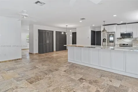 8745 SW 182nd Terrace Palmetto Bay FL 33157