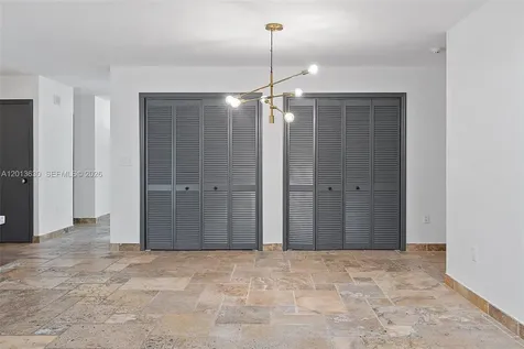 8745 SW 182nd Terrace Palmetto Bay FL 33157