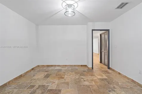 8745 SW 182nd Terrace Palmetto Bay FL 33157