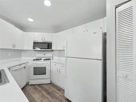 16831 SW 139th Place Miami FL 33177