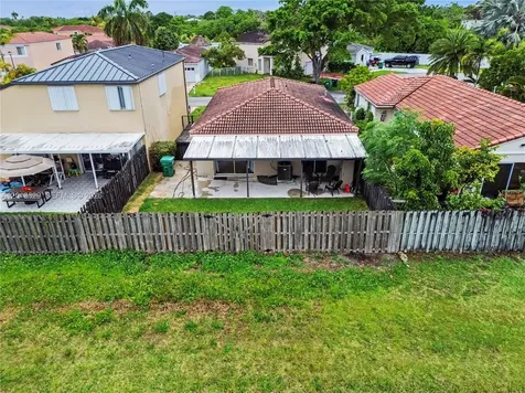 16831 SW 139th Place Miami FL 33177