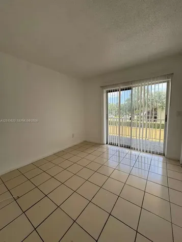 Lauderdale Lakes FL 33311