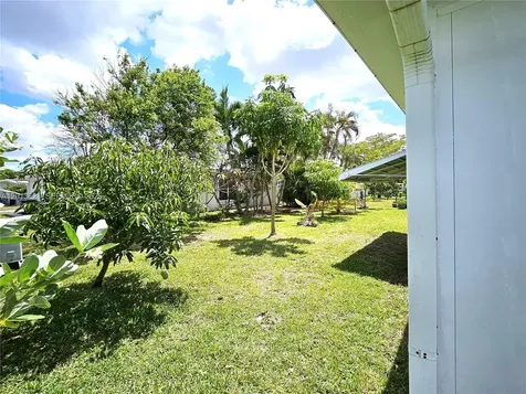 1040 NW 73rd Terrace Margate FL 33063