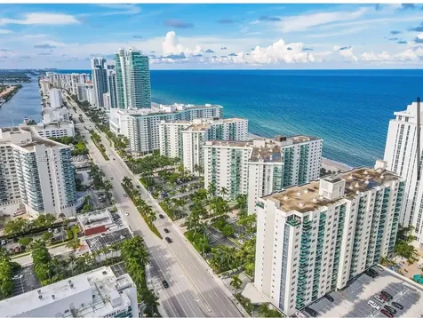 4001 S Ocean Drive Hollywood FL 33019