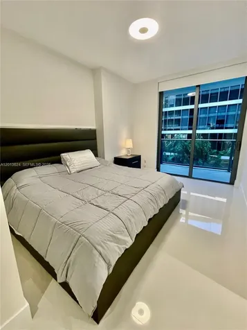 2960 NE 207th Aventura FL 33180