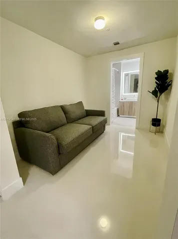 2960 NE 207th Aventura FL 33180