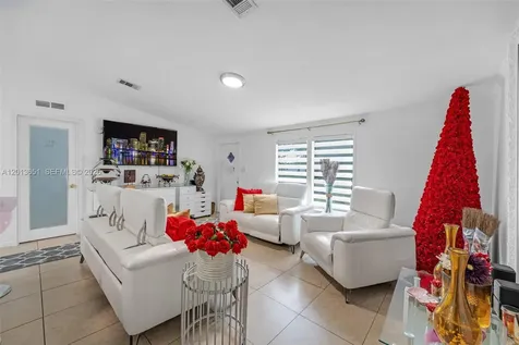 19800 SW 180th Avenue # 247 Miami FL 33187