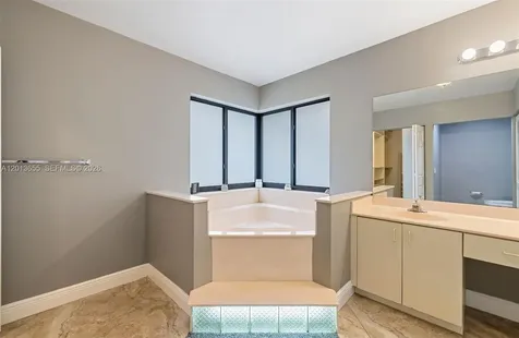 19811 NW 8th Street Pembroke Pines FL 33029