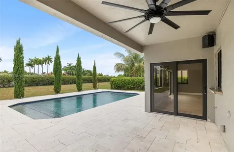 19811 NW 8th Street Pembroke Pines FL 33029