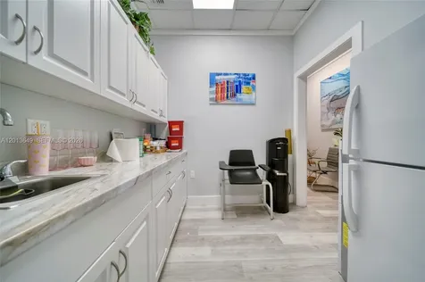 5301 SW 8th Street Miami FL 33134