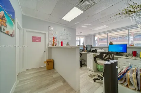 5301 SW 8th Street Miami FL 33134