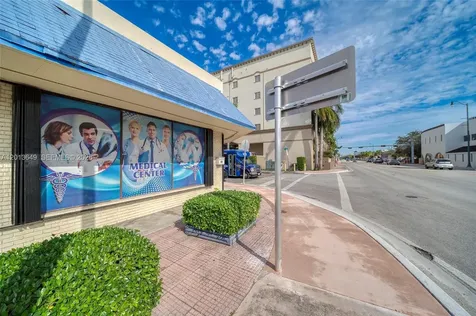 5301 SW 8th Street Miami FL 33134