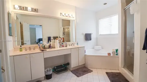5662 NW 112th Court Doral FL 33178