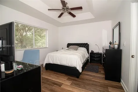 5662 NW 112th Court Doral FL 33178