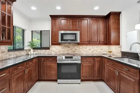 509 NE 19th Street Wilton Manors FL 33305