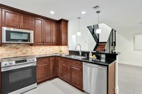 509 NE 19th Street Wilton Manors FL 33305