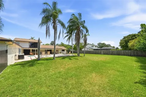 15130 SW 164th Terrace Miami FL 33187