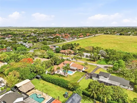 15130 SW 164th Terrace Miami FL 33187