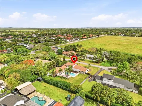 15130 SW 164th Terrace Miami FL 33187