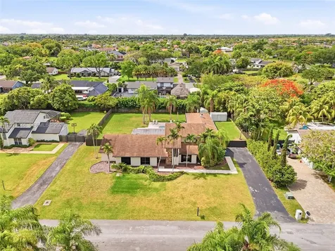15130 SW 164th Terrace Miami FL 33187