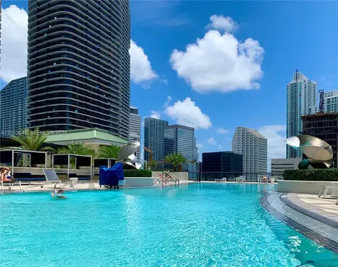 999 SW 1st Avenue Miami FL 33130
